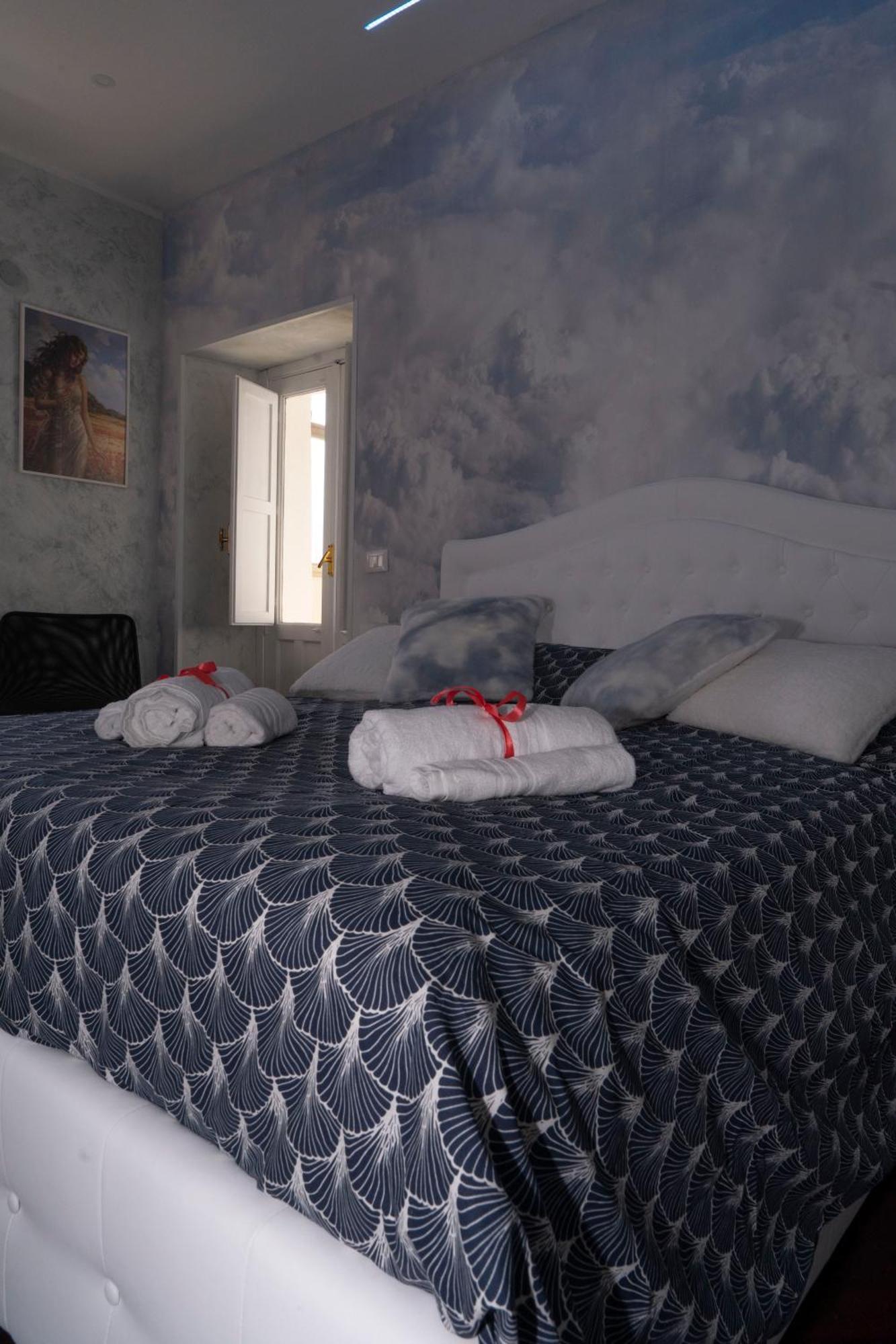 Etna Timeo Central Apartment In Baroque Building كاتانيا المظهر الخارجي الصورة